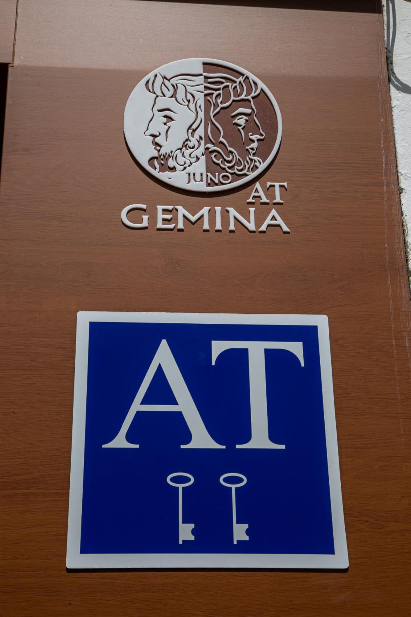Apartamentos Gemina Mérida Exteriör bild