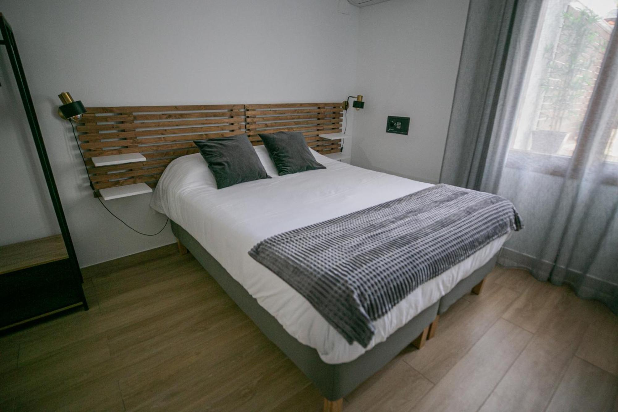 Apartamentos Gemina Mérida Exteriör bild