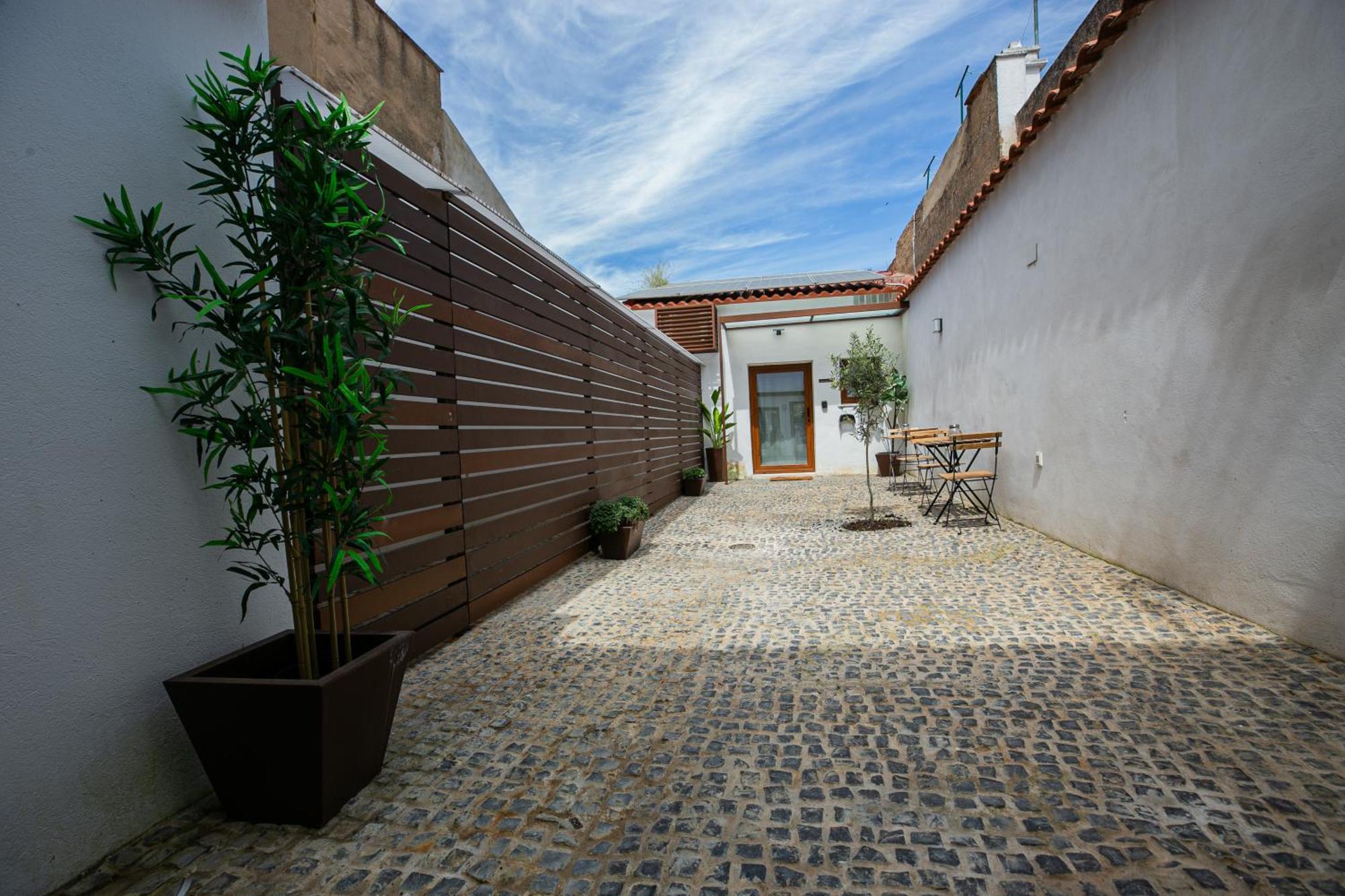 Apartamentos Gemina Mérida Exteriör bild